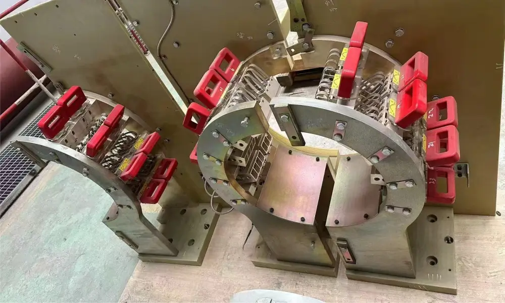 634 25.4×38.1×102 Carbon Brush Holder Assembly Used In 66w kw Generator Wenzhou Highy Electric Co., Ltd. 66w kw power station 634 25.4×38.1×102 Carbon Brush Holder Assembly Used In 66w kw Generator