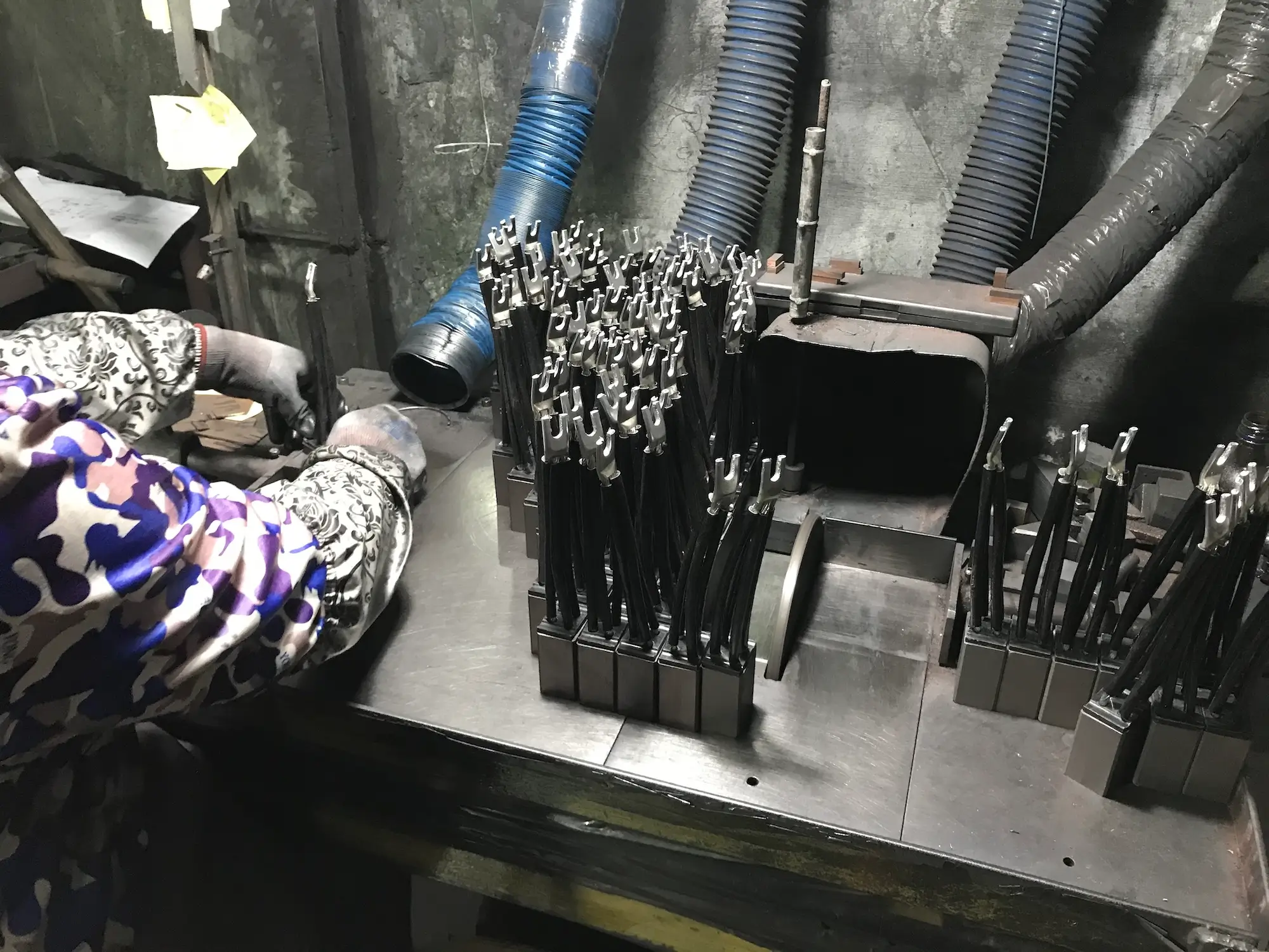 Carbon Brush Processing Table